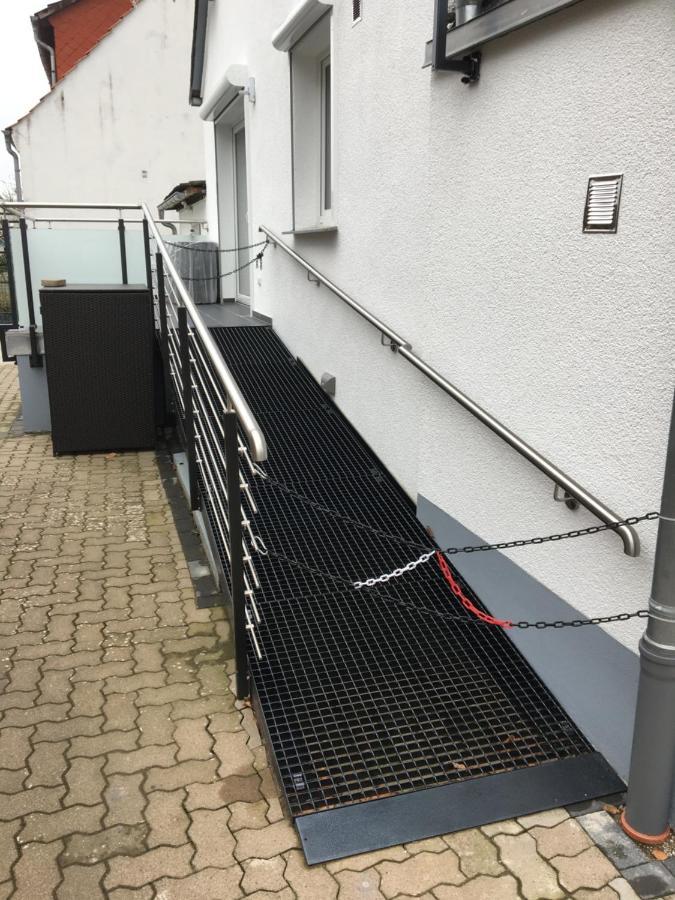 Ferienwohnung Rinteln - 4 Sterne - Im Kleinen Loeoek - 55 Qm - 2 X Tv - Terrasse - Max 2 Erw Und 1 Kind - Barrierearm Top Dış mekan fotoğraf