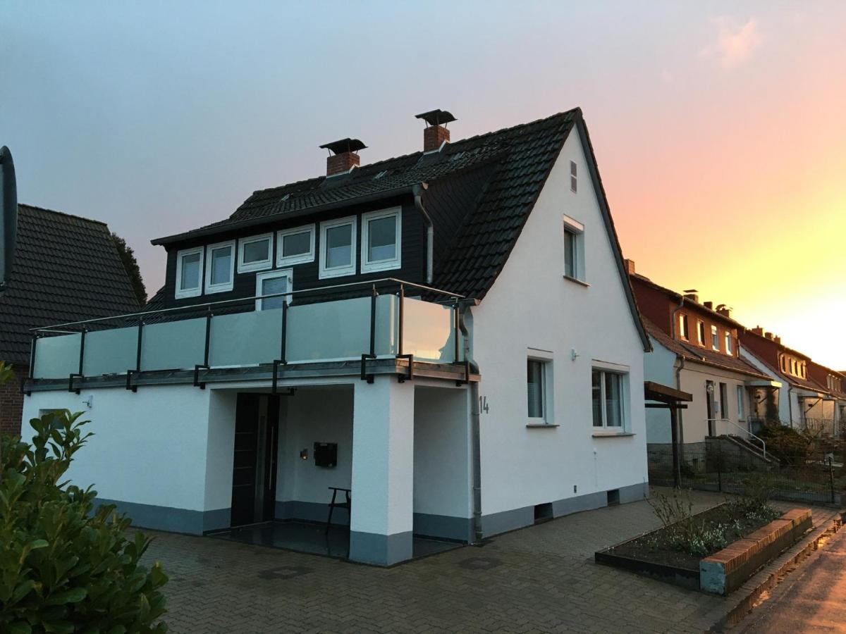 Ferienwohnung Rinteln - 4 Sterne - Im Kleinen Loeoek - 55 Qm - 2 X Tv - Terrasse - Max 2 Erw Und 1 Kind - Barrierearm Top Dış mekan fotoğraf